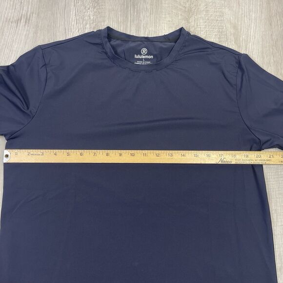 lululemon Womens Thick Short Sleeve T-shirt Navy Blue Athleisure Large Uniform N - Picture 4 of 6